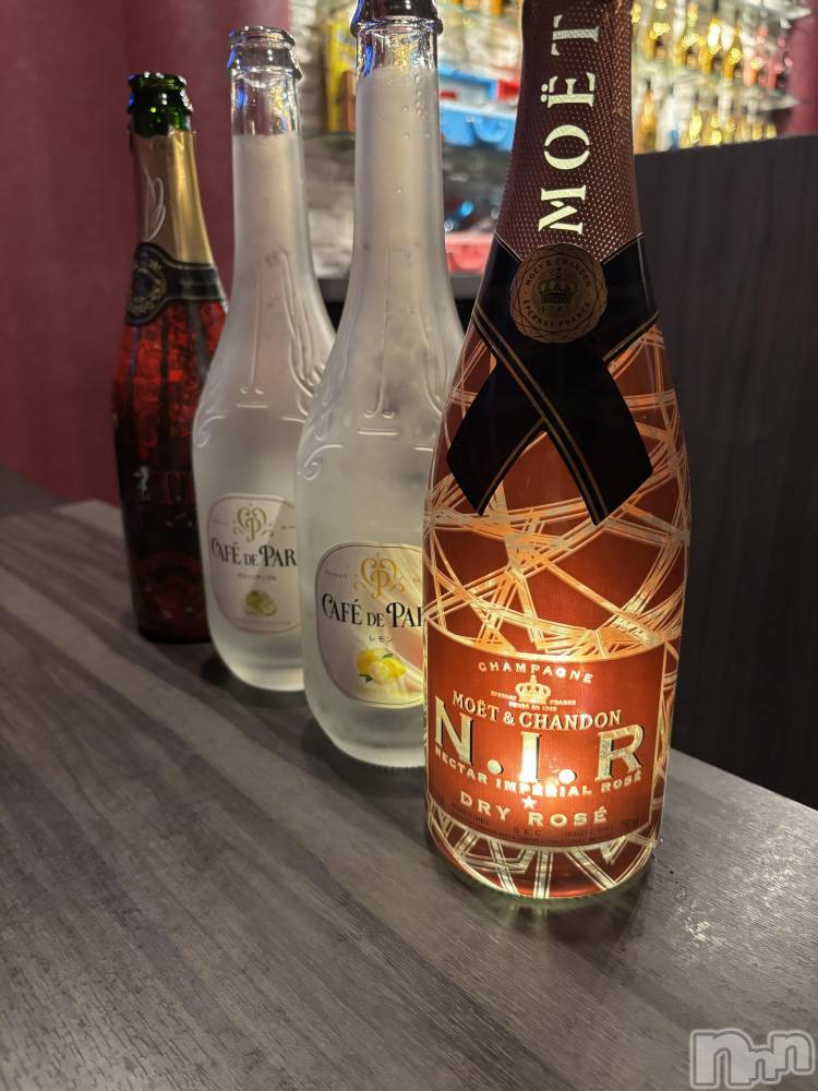 ����������ʥå��������륺�С�Girls  Bar  LiLiTH(�����륺�С���ꥹ) �ߤ���6��26���̥�֥����ֽ���Ƥʤ��餴���Ǥ�( ՞.  ̫ .՞)