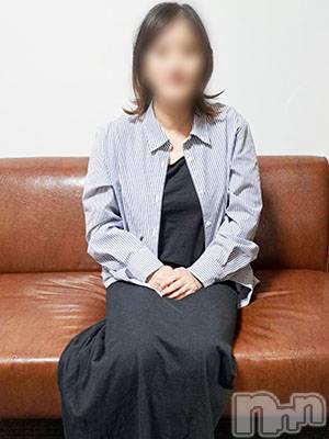 たまき(40) 身長157cm、スリーサイズB87(D).W58.H86。新潟デリヘル 熟女の風俗 最終章(ジュクジョノフウゾクサイシュウショウ)在籍。