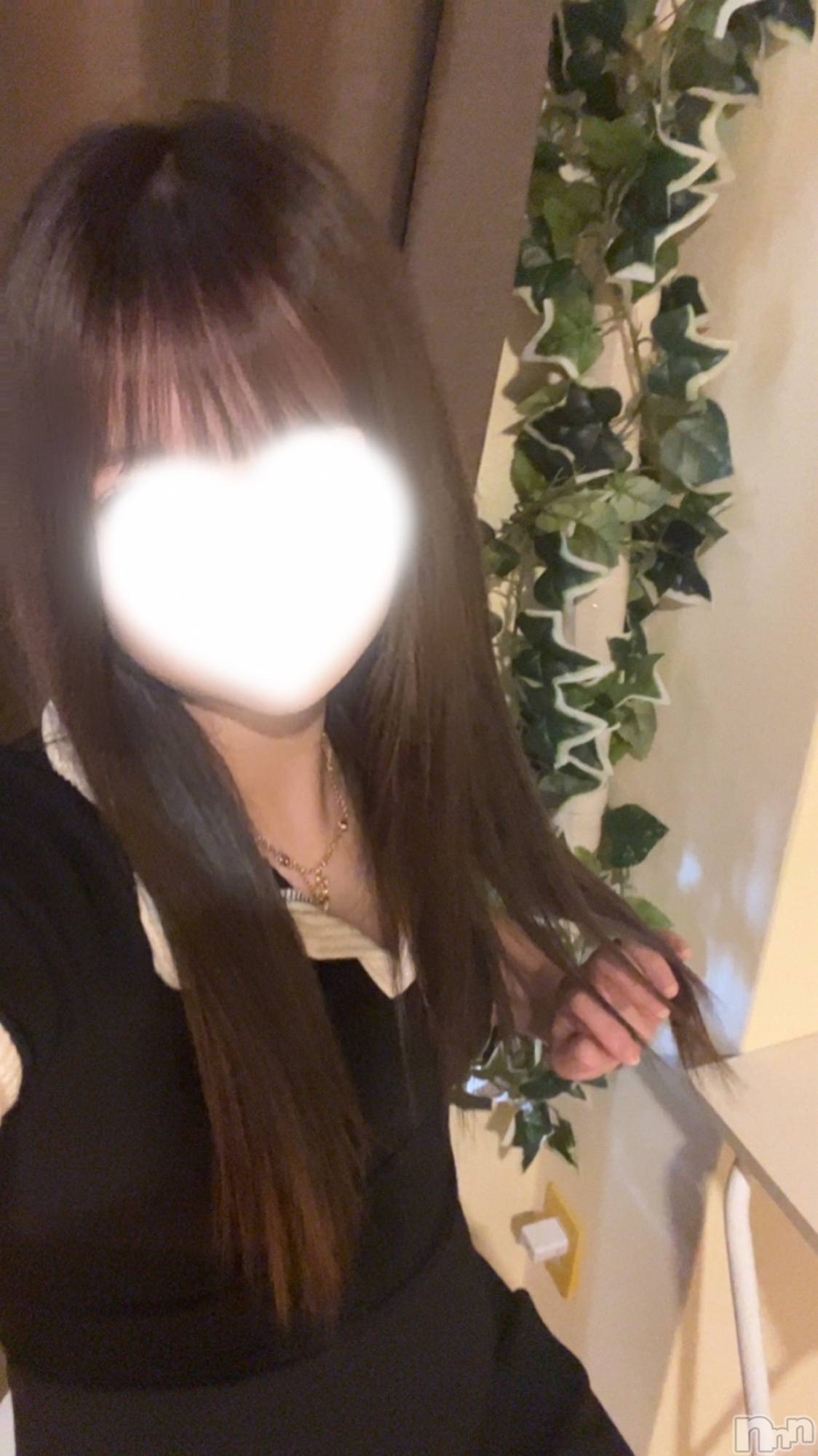 新潟メンズエステCHANEL(シャネル)【新人】AOI(22)の2026年6月24日写メブログ「ロング出勤🩷」