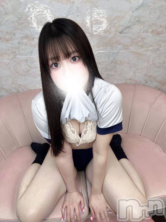 上越デリヘルBLUE BIRD上越店(ブルーバード上越店)りず(22)の2026年6月6日写メブログ「攻めたいですか？攻められたいですか？🥰」