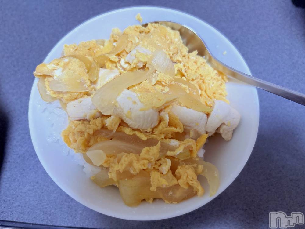新潟デリヘルsleepy girl(スリーピーガール) 体験くるみちゃん(23)の6月3日写メブログ「お昼ご飯🤤」