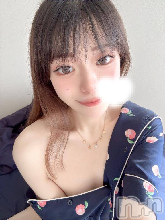 長岡デリヘルROOKIE(ルーキー) すいな☆プラチナ(21)の6月23日写メブログ「ベッドの中で♡」