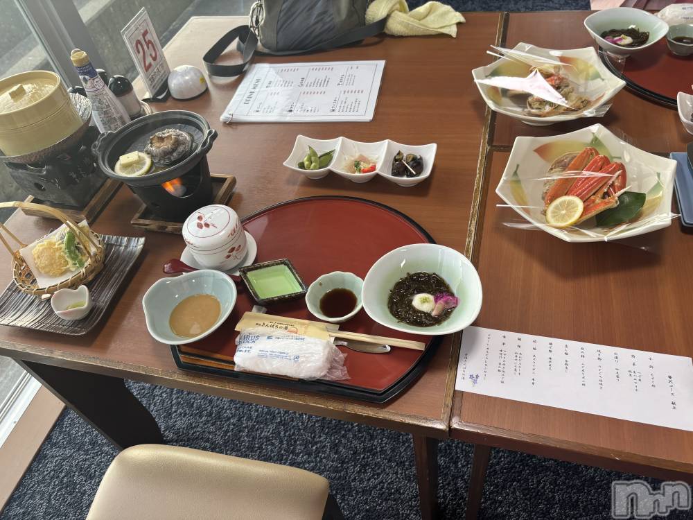 上越デリヘルらぶらぶ　地域密着!!地元新潟女性と会える店(ラブラブ) 【新人】のあ☆愛されEカップ少女(23)の7月8日写メブログ「温泉旅行🫶」