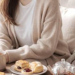 新潟デリヘル人妻不倫処　桃屋　新潟店(ヒトヅマフリンドコロモモヤ) はる・新人奥様(34)の6月23日写メブログ「のんびり穏やかなおやつの時間🧁」