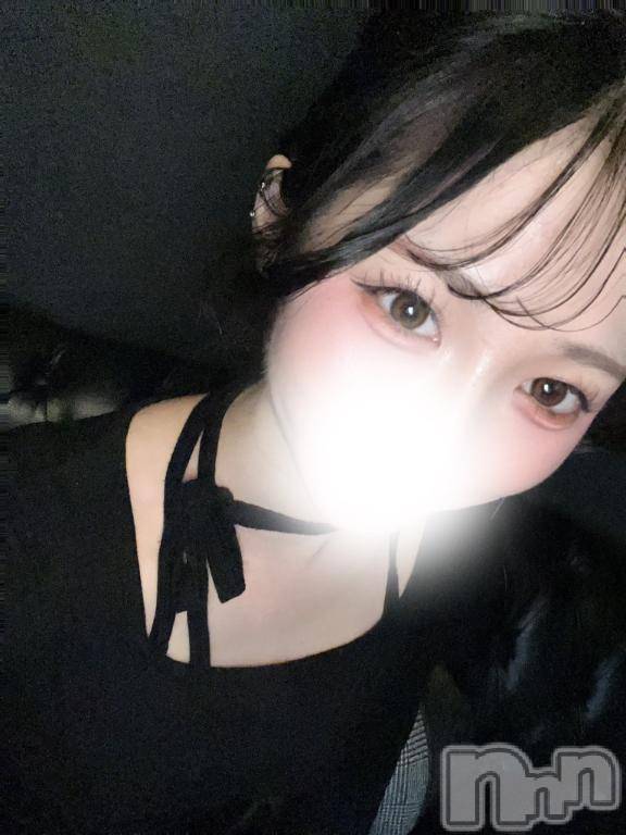上越デリヘルRICHARD（リシャール）(リシャール)織鶴もか(22)の2026年6月9日写メブログ「寒いと人肌恋しくなっちゃう...💕」