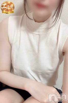 すみれ(28) 身長164cm、スリーサイズB84(C).W56.H86。新潟デリヘル La Muse(ラミューズ)在籍。