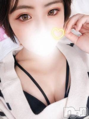 ゆゆ(♪)(25) 身長150cm、スリーサイズB84(D).W56.H83。上越デリヘル HONEY(ハニー)在籍。