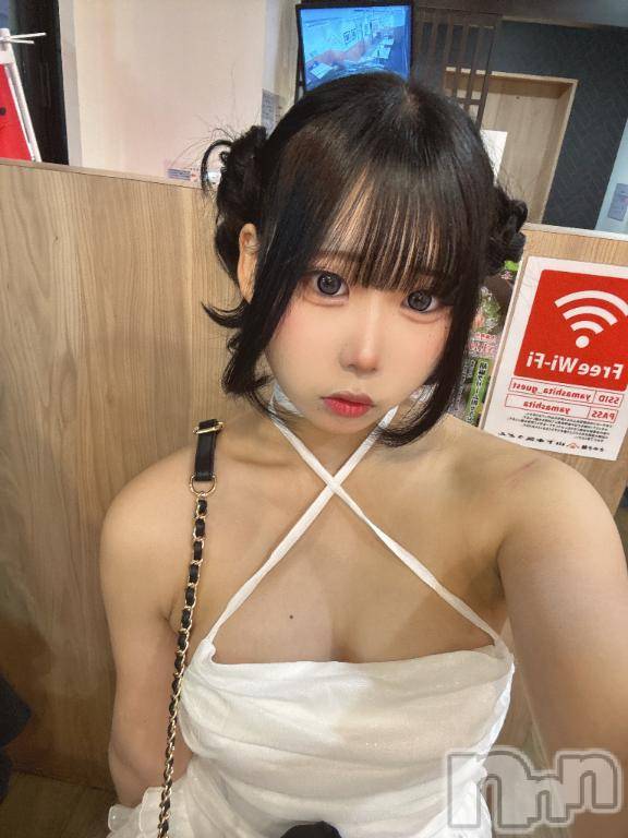 長岡デリヘルROOKIE(ルーキー)ゆのは(18)の2026年10月27日写メブログ「♡ロールスコスモス13号室のお兄さん♡」