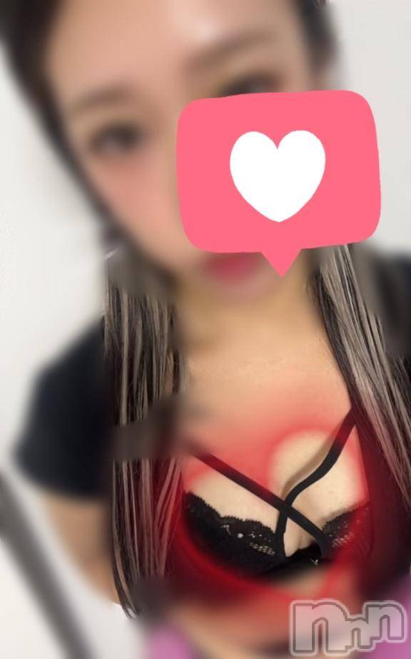 新潟デリヘルSecret Love(シークレットラブ)【新人】ひなの☆未経験の巨乳妻(28)の2026年8月6日写メブログ「とくべつっ🫣🩷」