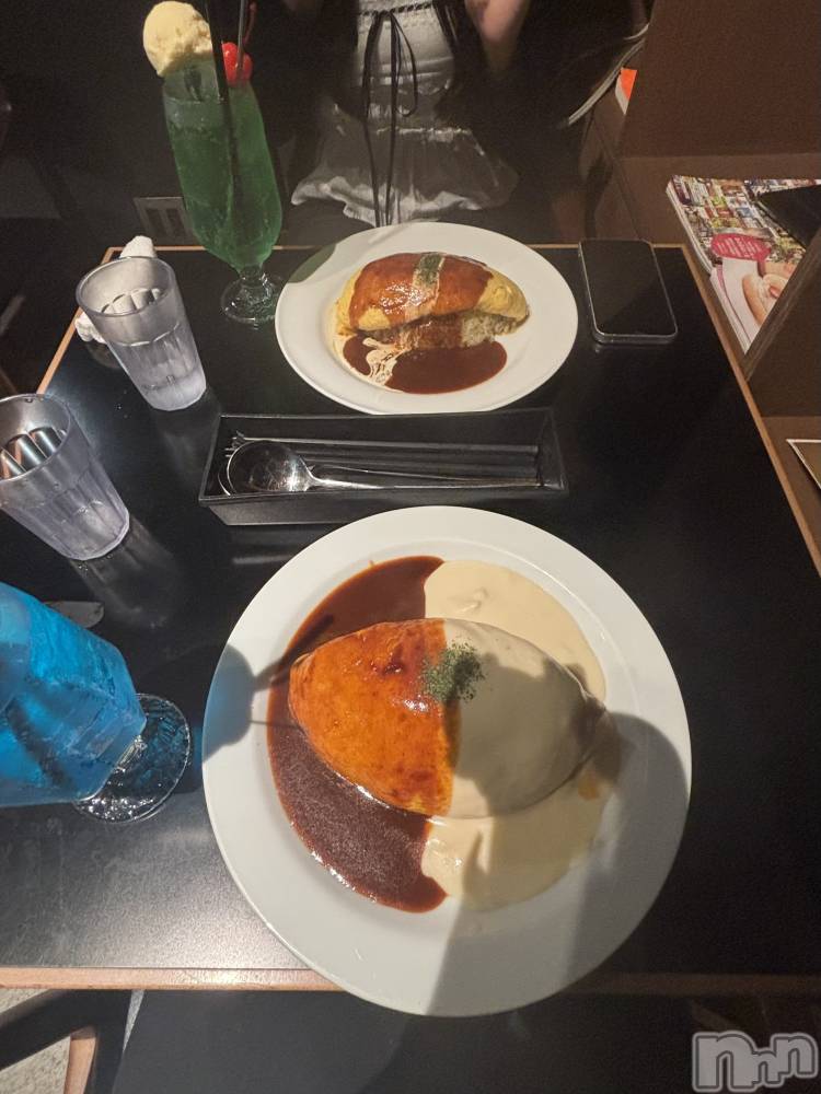 ����������ʥå��������륺�С�Girls Bar Philia(�����륺�С��ե��ꥢ) �ꤳ��6��25���̥�֥����֤�ꤿ��Ȥ�����Ǥ�������