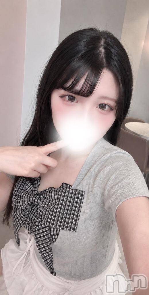 上越デリヘルHONEY(ハニー)みや(♪♪)(20)の2026年6月12日写メブログ「キスはみやの方から...」