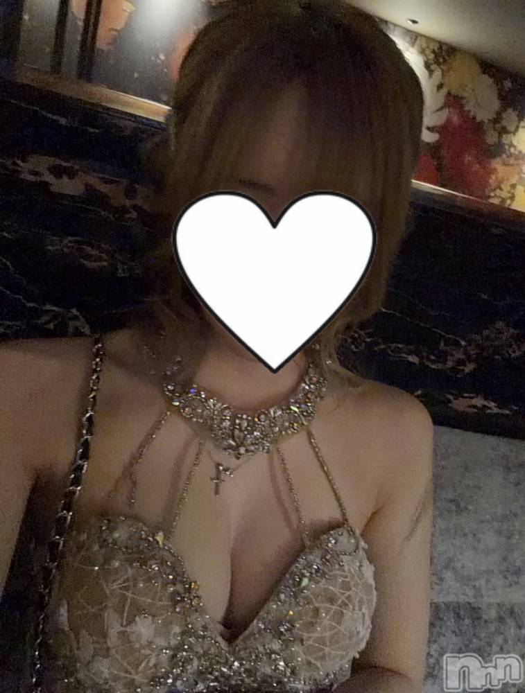 ���ܱ�������Х��顦�����CLUB FOUR LEAF(�ե����꡼��) ���ʤ�6��27���̥�֥����ֽжФ��Ƥޤ�����