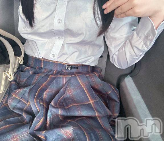 新潟デリヘル新潟風俗Noel-ノエル-(ノエル)体験みゆ(19)の2026年8月4日写メブログ「出勤します💨」