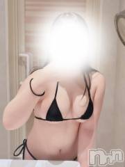 新潟デリヘルMelt(メルト) 【新人】りね(19)の8月8日写メブログ「20時からいるよ🐈‍⬛🎀」