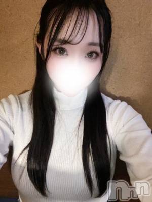 りぼん(♪♪)(19) 身長164cm、スリーサイズB86(F).W56.H84。上越デリヘル HONEY(ハニー)在籍。