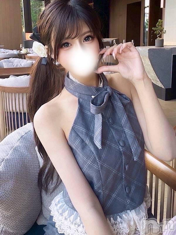 月野しほり