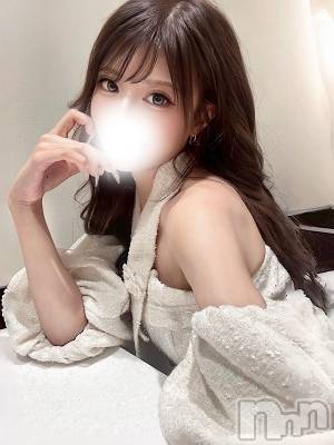 月野しほり(25) 身長162cm、スリーサイズB89(F).W55.H83。上越デリヘル RICHARD（リシャール）(リシャール)在籍。