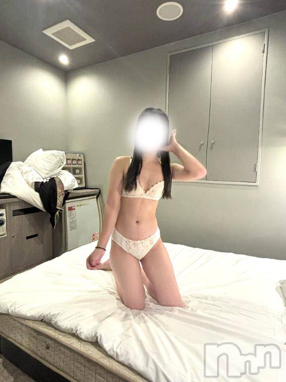 新潟デリヘルMelt(メルト) みお(18)の8月27日写メブログ「ゲリラはみおと過ごそうね🥹🎀」