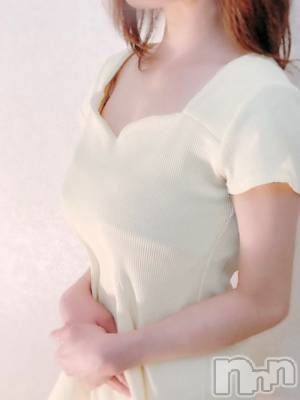 新人★あゆな！整体可(36) 身長149cm、スリーサイズB86(D).W56.H83。上越デリヘル 上越風俗出張アロママッサージ(ジョウエツフウゾクシュッチョウアロママッサージ)在籍。