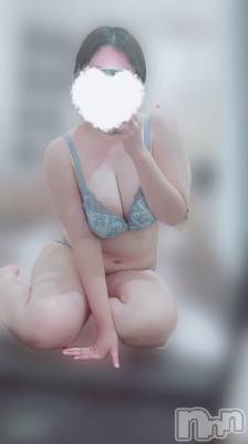 新潟デリヘル 奥様特急 新潟店(オクサマトッキュウニイガタテン) みるく(22)の6月26日写メブログ「急遽明日❣️」