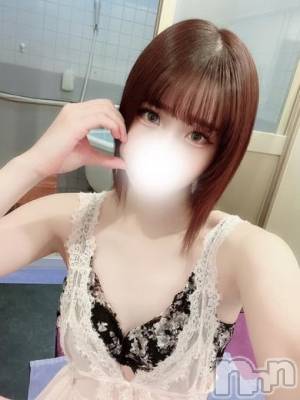 ひびき(♪♪)(特別料金)(27) 身長161cm、スリーサイズB85(C).W56.H84。上越デリヘル HONEY(ハニー)在籍。
