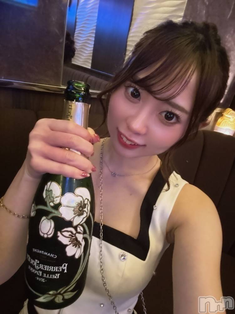 ��Ʋ����Х��顦�����Lounge Veranda(�饦�󥸥٥���) �椦�ʤ�7��7���̥�֥�����7��7�� 17��44ʬ�Υ֥�����