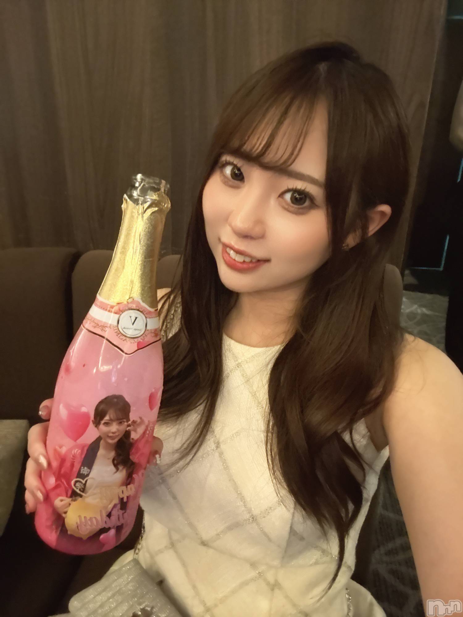 ��Ʋ����Х��顦�����Lounge Veranda(�饦�󥸥٥���) ��2026ǯ9��17���̥�֥�����9��17�� 18��52ʬ�Υ֥�����