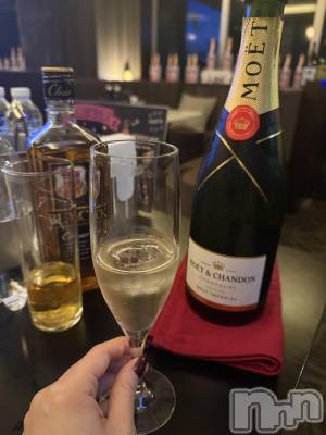 ��Ʋ����Х��顦�����Lounge Veranda(�饦�󥸥٥���) �椦�ʤ�7��31���̥�֥�����7��31�� 16��38ʬ�Υ֥�����
