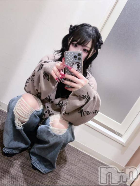 新潟デリヘル奥様特急 新潟店(オクサマトッキュウニイガタテン)りお(24)の2026年7月7日写メブログ「今日から(*`･ω･)ゞ」