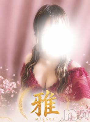 るる(24) 身長159cm、スリーサイズB().W.H。新潟メンズエステ 雅-MIYABI-(ミヤビ)在籍。