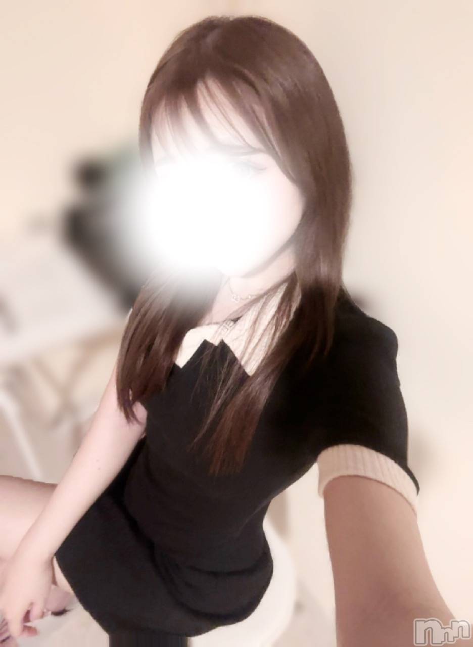 新潟メンズエステ雅-MIYABI-(ミヤビ)りあ(24)の2026年8月4日写メブログ「もう虜…🌘💋」