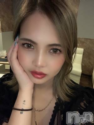 ��Į�ˤ��륭��Х��顦����֡�lounge Garden(�饦�󥸥����ǥ�)�פΥ��㥹�ȡ�SEIKO�פξҲ����