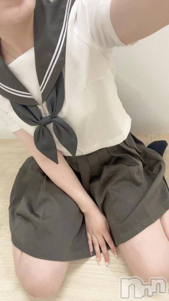 新潟デリヘル新潟デリヘル倶楽部(ニイガタデリヘルクラブ)みずき(24)の2026年7月3日写メブログ「華金(^^)/」