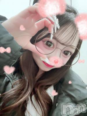 ��������ˤ��륭��Х��顦����֡�Lounge Evo(�饦�󥸥���)�פΥ��㥹�ȡ֤Ҥ����פξҲ����