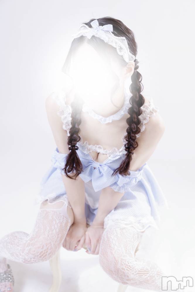 新潟おっパブSUPER ANGEL(スーパーエンジェル) ジュリーしおり(20)の10月13日写メブログ「🎁🩵」