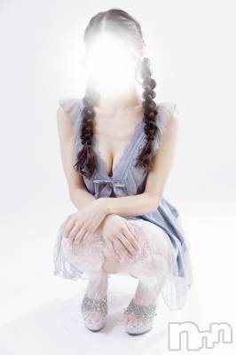 新潟おっパブ SUPER ANGEL(スーパーエンジェル) ジュリーしおり(20)の8月8日写メブログ「🪩」