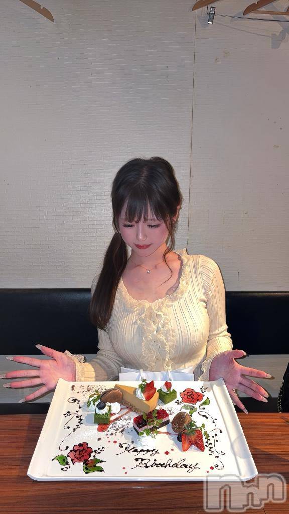 長岡デリヘルROOKIE(ルーキー)なみ(22)の2026年7月17日写メブログ「初日ありがとう♡」