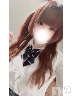 もか(♪)(18) 身長159cm、スリーサイズB87(E).W57.H85。上越デリヘル HONEY(ハニー)在籍。