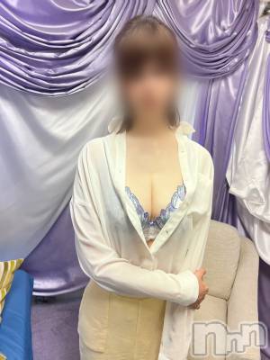 冴島　つくし(34) 身長169cm、スリーサイズB85(E).W60.H87。長岡デリヘル BIANCA～主人の知らない私～長岡店(ビアンカナガオカテン)在籍。