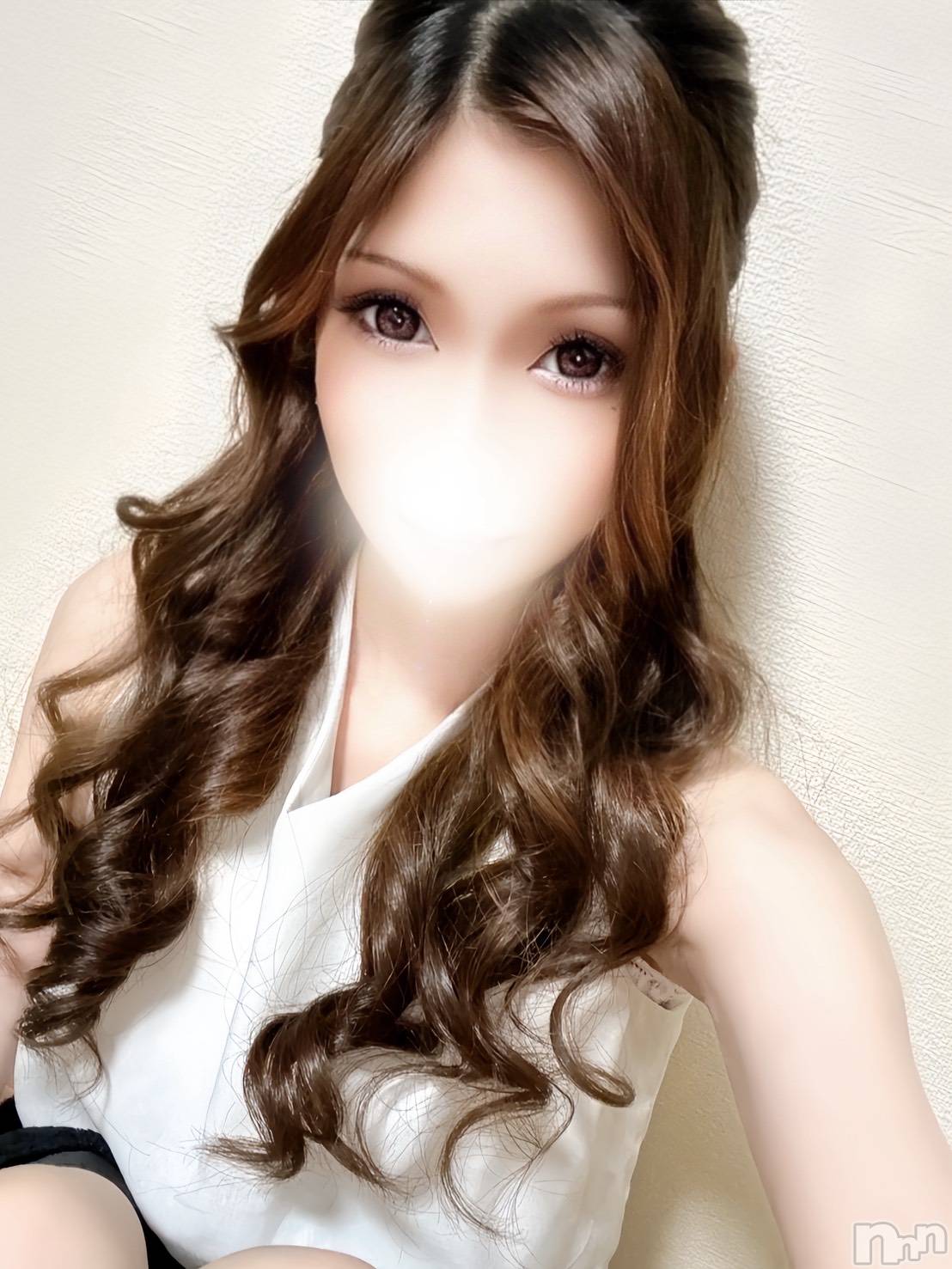 あっすん