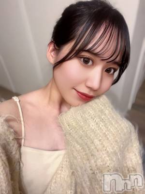 みおり(22) 身長150cm、スリーサイズB86(D).W56.H84。上越デリヘル BLUE BIRD上越店(ブルーバード上越店)在籍。