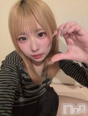 弥みさ(20) 身長160cm、スリーサイズB85(E).W58.H84。上越デリヘル RICHARD（リシャール）(リシャール)在籍。