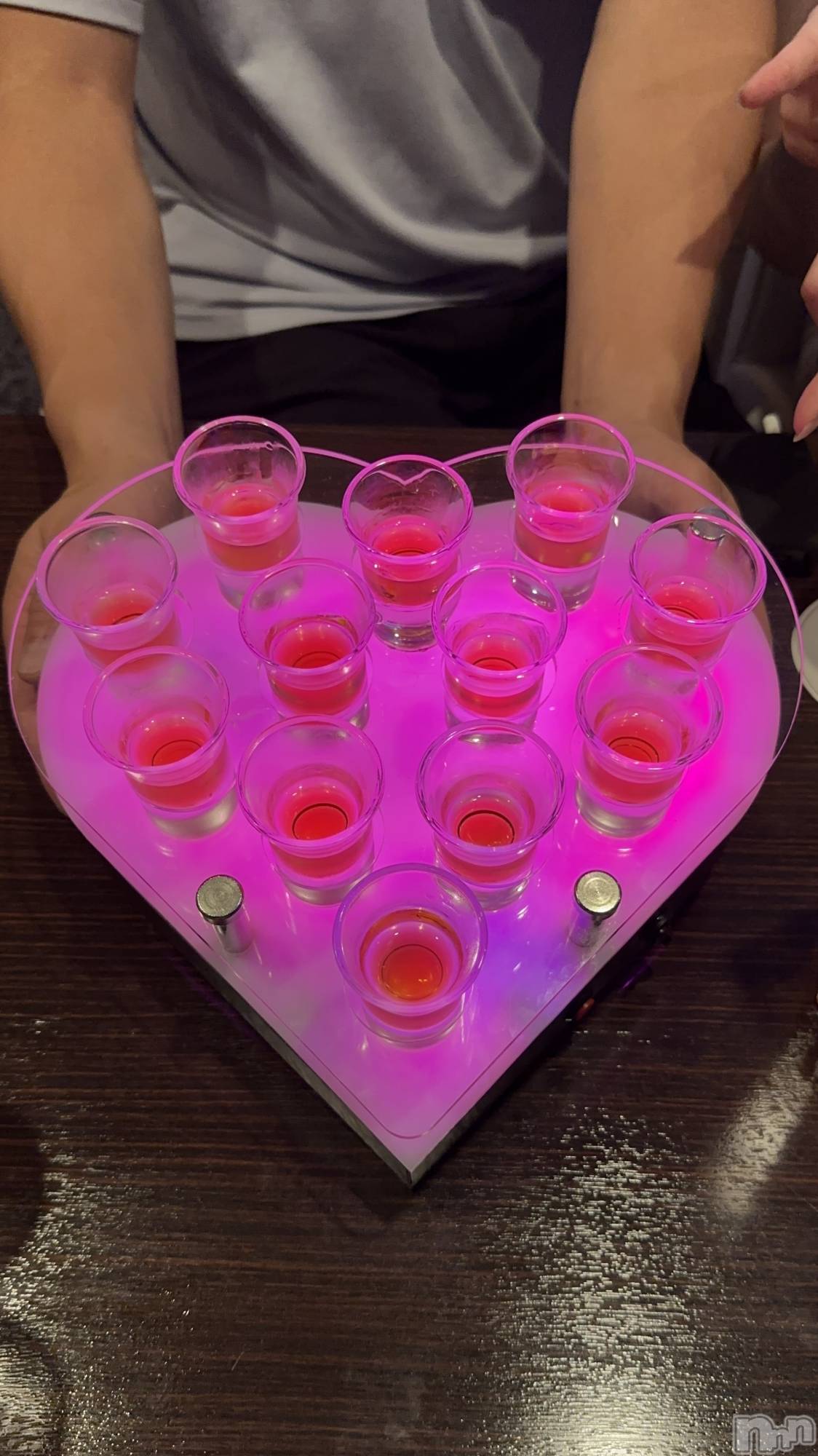 ��Ʋ����Х��顦�����LINOA LOUNGE(��Υ��饦��) ��2026ǯ7��18���̥�֥�����7��18�� 20��38ʬ�Υ֥�����