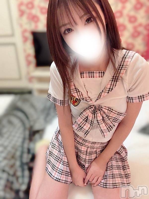 香月ひおり