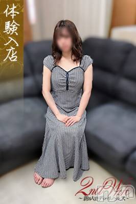 体験。ちひろ奥様(25) 身長156cm、スリーサイズB86(E).W57.H85。新潟デリヘル 新潟人妻　2nd Wife(セカンドワイフ)在籍。