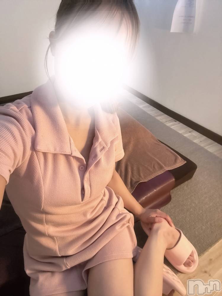 新潟メンズエステMYIRO　-マイロ-(マイロ) れあ(21)の8月24日写メブログ「おはよう～☀️🌻」