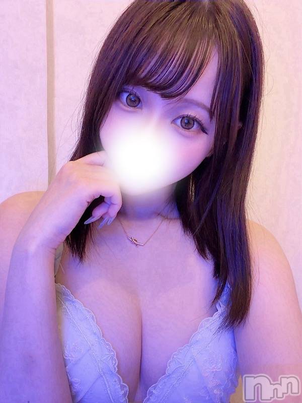 有岡こひな