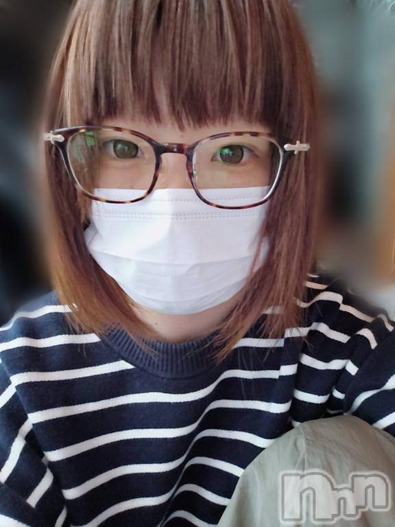 新潟デリヘル夢兎～YUMEUSAGI～(ユメウサギ) すずまる。(24)の10月8日写メブログ「今日はメガネを新調したのです👓」