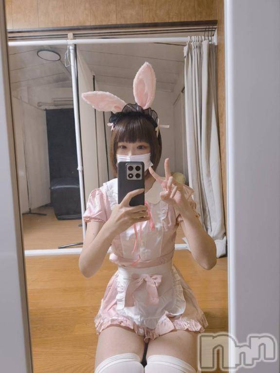 新潟デリヘル夢兎～YUMEUSAGI～(ユメウサギ)すずまる。(24)の2026年10月4日写メブログ「ピンクメイド🩷️🩷️🩷️」