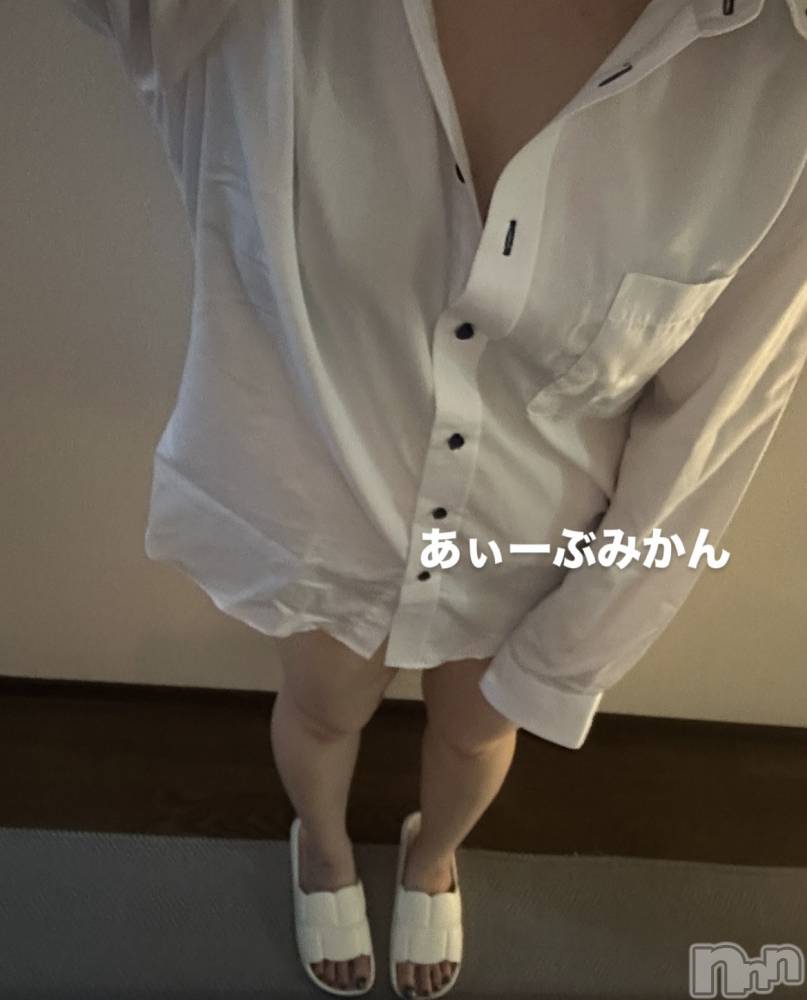 新潟メンズエステ愛ぃ撫 -アィーブ-(アイーブ) みかん(28)の8月23日写メブログ「弱いの、、」